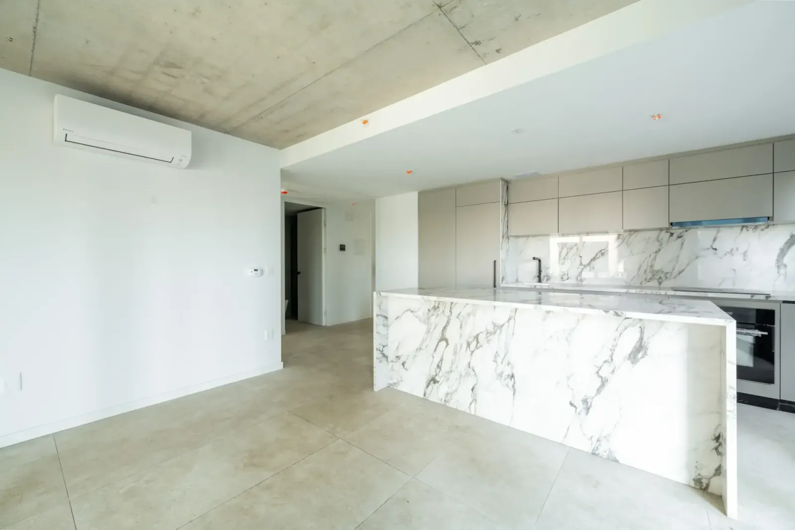 Amenities background 4